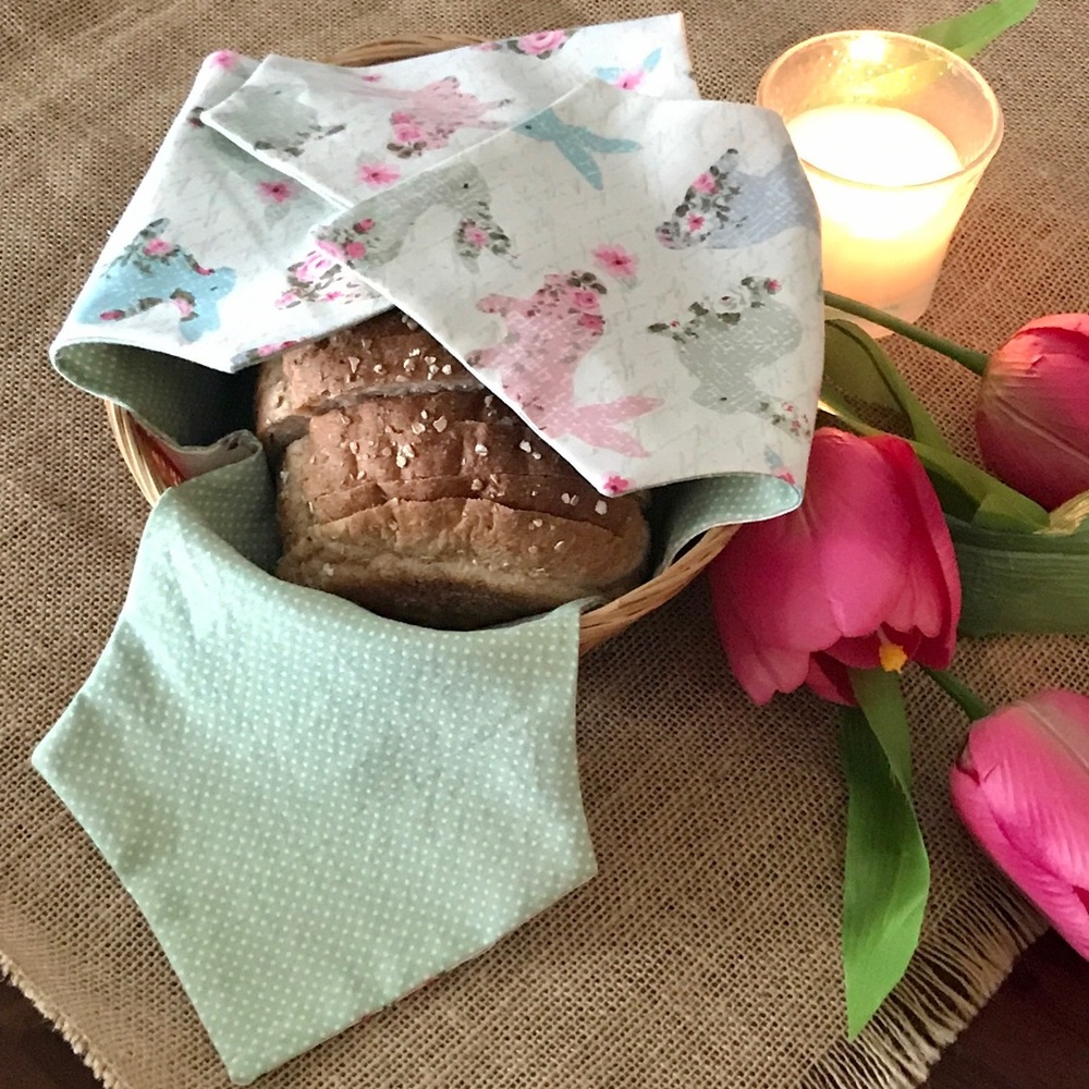 Bunny Bread basket liner